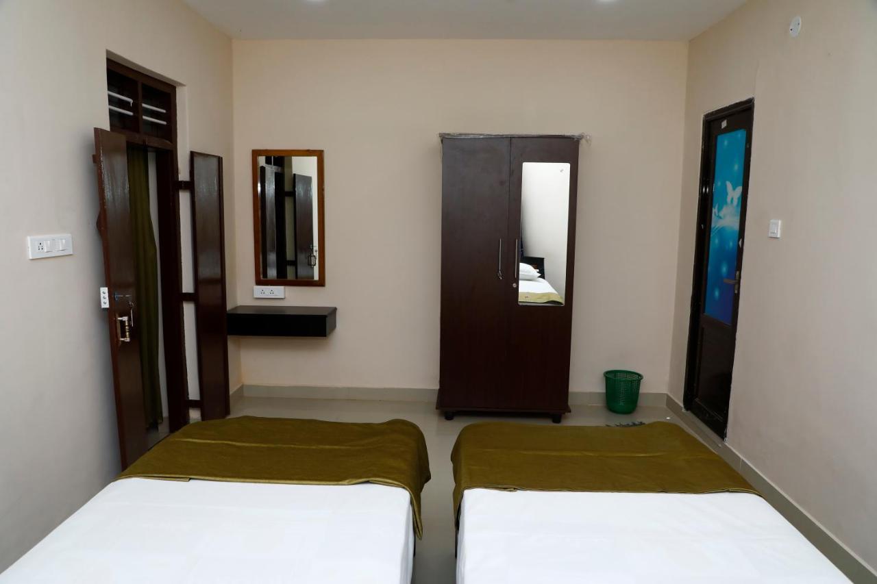 Valiyath Holidays Homestay Mundrothuruth Екстериор снимка
