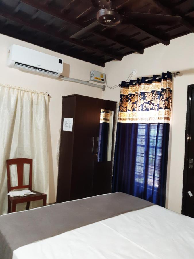 Valiyath Holidays Homestay Mundrothuruth Екстериор снимка